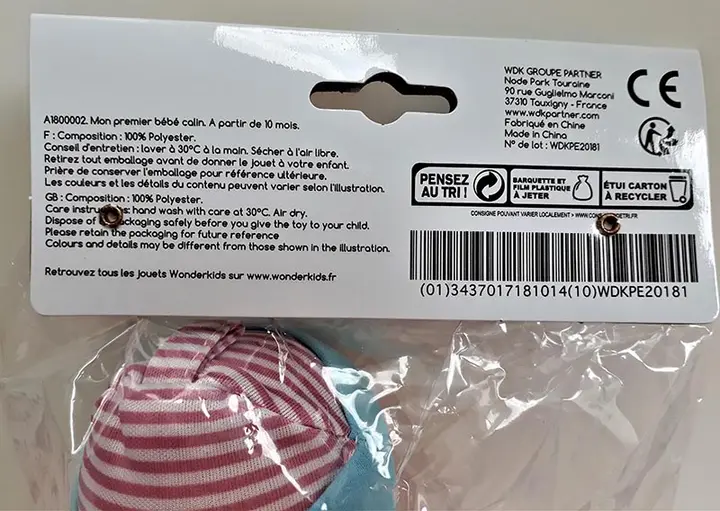 Foto aus der offiziellen Meldung: Wonder kids Mon premier bébé calin Weich gefüllte Puppe — Risiko: Ersticken