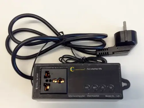 Photo from the official notice: anyCcontrol AnyCcontrol socket outlet with a thermostat — electric shock risk