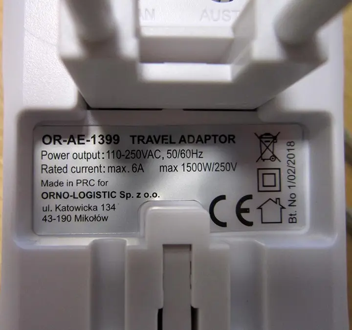 Photo from the official notice: ORNO Travel adaptor / World Travel Adapter — electric shock risk