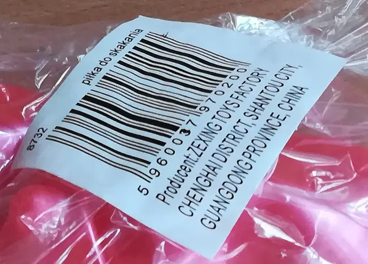 Photo from the official notice: Pilka do skakania plastic bouncing ball — chemical risk