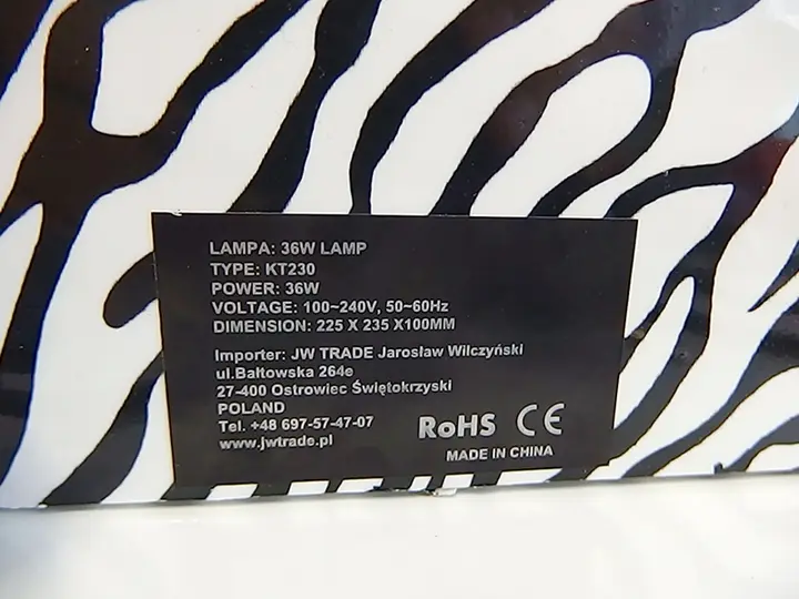 Foto do aviso oficial: Professional Nail Gel UV Lamp Lâmpada de unhas UV — risco: Choque elétrico (A12/00427/20)