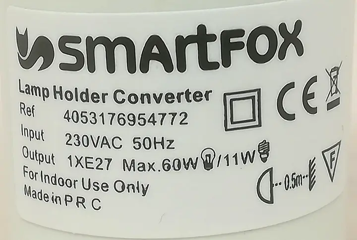 Foto aus der offiziellen Meldung: Smartfox Smartfox socket angle adapter for light bulbs - white E27 Buchsenleuchte — Risiko: Verbrennungen & Elektrischer Schlag