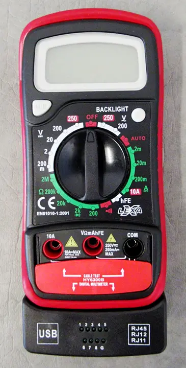 Foto uit de officiële melding: Lexxa Durable X Digitaalinen Yleismittari Digitale multimeter — risico: Elektrische schok