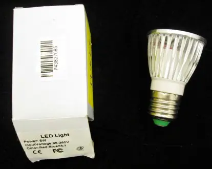 Foto do aviso oficial: LED Light LED lamppu Lâmpada LED — risco: Choque elétrico