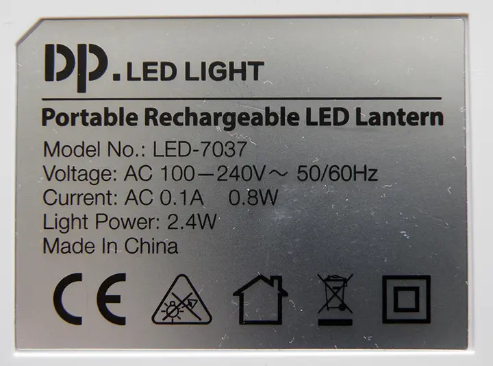 Foto aus der offiziellen Meldung: DP.LED LIGHT Portable Rechargeable LED Lantern Tragbare LED-Lampe — Risiko: Verbrennungen & Elektrischer Schlag
