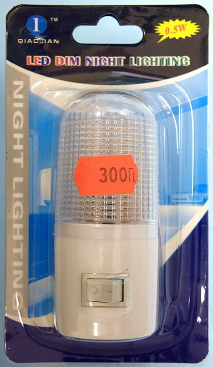 Foto dell’avviso ufficiale: Qiaolian LED DIM NIGHT LIGHTING / LED lámpa Luce notturna — rischio: Scossa elettrica