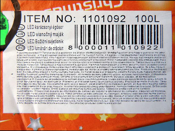 Photo from the official notice: NEW (on the packaging), LED karácsonyi égősor (on the label) lighting chain — burns & electric shock risk (A12/00639/20)