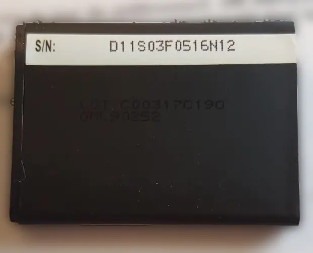 Photo from the official notice: NX Mobile Phone Battery — fire risk