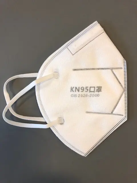 Foto uit de officiële melding: Het masker van het deeltjefilter — risico: Gezondheidsrisico/overige (INFO/00053/20)