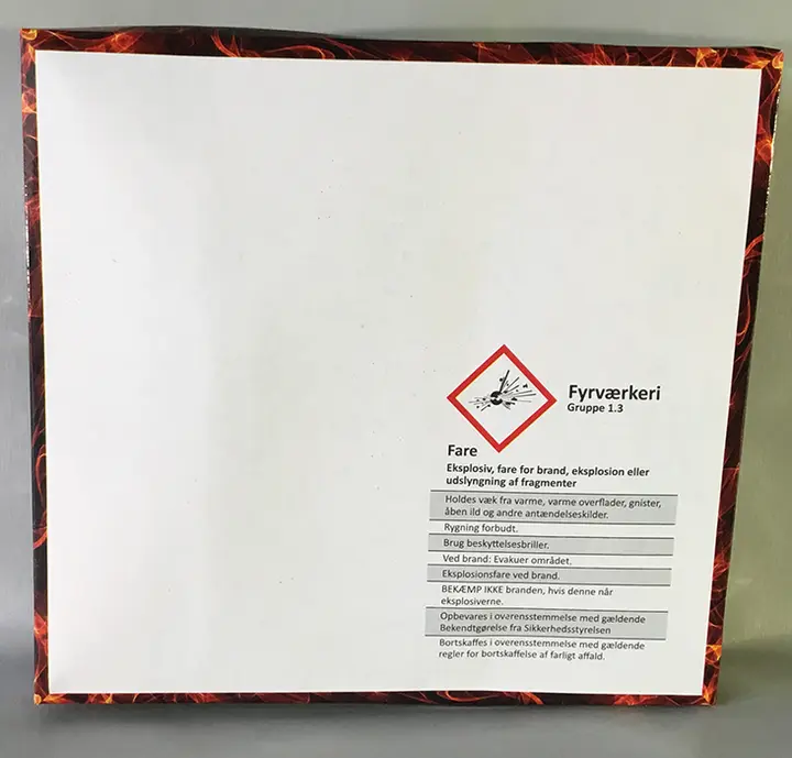 Photo from the official notice: Dragon Fireworks Raket uden pind rocket — burns & damage to hearing risk