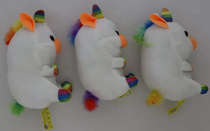 Foto do aviso oficial: Bananas Podgie unicorn Brinquedo de peluche — risco: Engasgamento