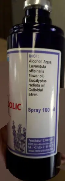 Foto aus der offiziellen Meldung: Vecteur Energy HYDROALCOOLIC Antibactérien Handdesinfektionsmittel — Risiko: Feuer & Gesundheitsrisiken/Sonstige