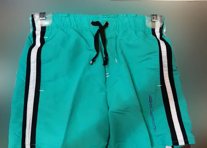 Photo de l’avis officiel: BLUEPOINT Shorts pour enfants — risque: Blessures