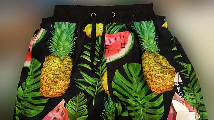Photo de l’avis officiel: BLUEPOINT Shorts pour enfants — risque: Blessures