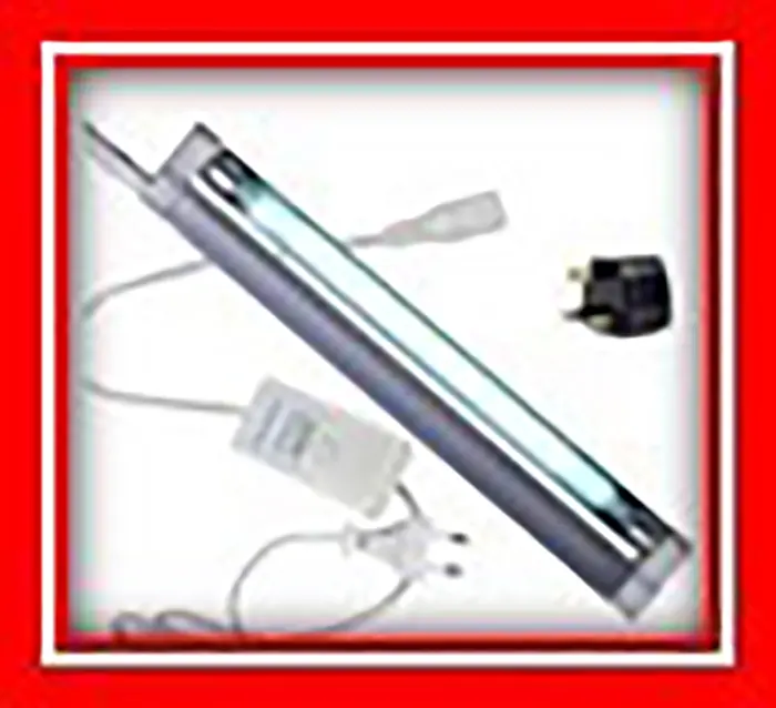 Foto do aviso oficial: UV Germicidal Lamp UVC with Ozone Bulb 8W 220v Timer Control Lâmpada UV portátil — risco: Queimaduras & Lesões oculares