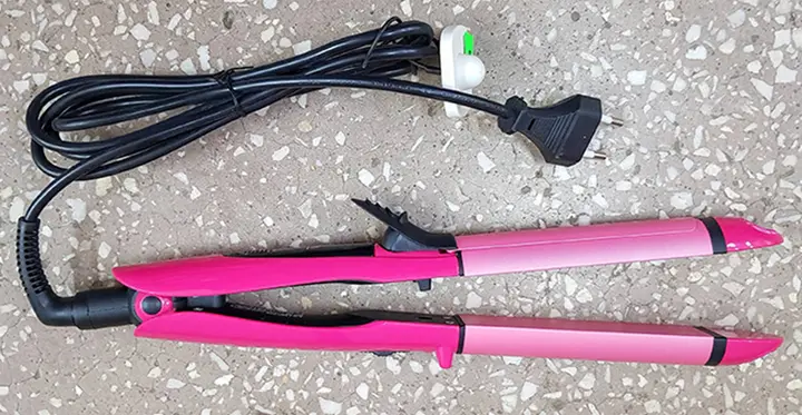 Foto dell’avviso ufficiale: PROMOZER Raddrizzatore per capelli/ferro da stiro — rischio: Ustioni & Scossa elettrica
