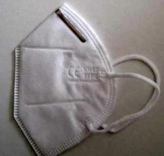 Foto uit de officiële melding: GYHX KN95 Stereo protective mask Het masker van het deeltjefilter — risico: Gezondheidsrisico/overige