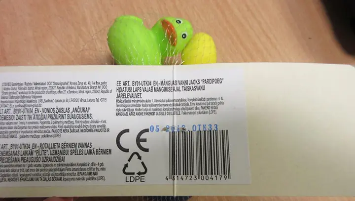 Foto uit de officiële melding: FANCY BABY Plastic eend — risico: Chemische risico's