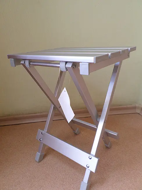 Photo de l’avis officiel: Folding tourist chair Tabouret pliant — risque: Blessures