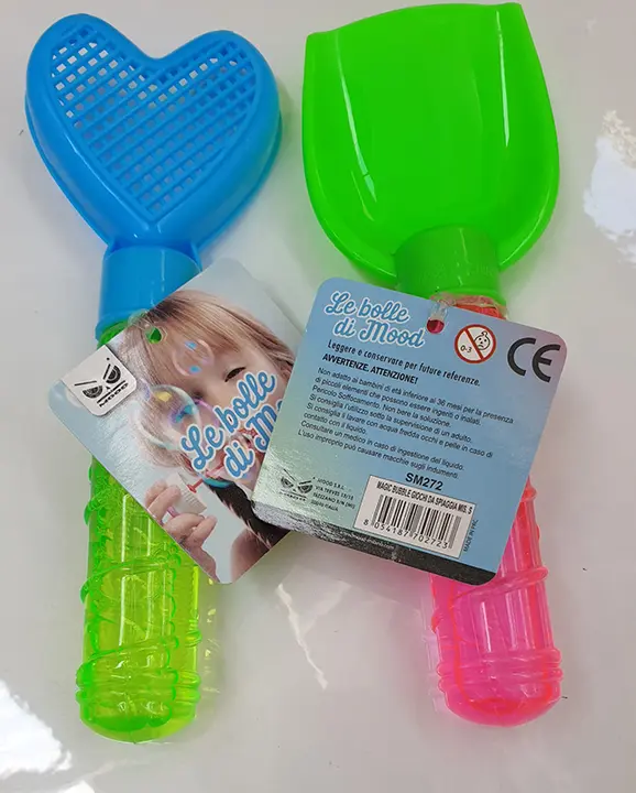 Photo from the official notice: MOOD S.R.L. LE BOLLE DI MOOD soap bubble toy — microbiological risk