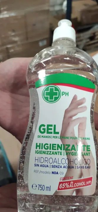 Foto do aviso oficial: ON DERMO Gel Higienizante de manos/ Gel Hygiénisant pour les mains / Gel Igienizzante per le mani Desinfetante — risco: Incêndio & Risco para a saúde / outro