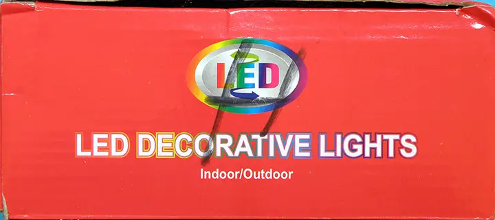 Photo de l’avis officiel: LED DECORATIVE LIGHTS Chaîne d’éclairage — risque: Brûlures & Choc électrique (A12/01173/20)