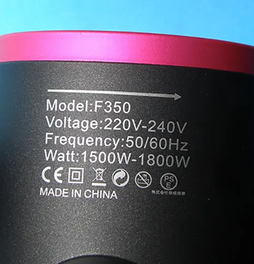 Foto aus der offiziellen Meldung: SKEY HAIR DRYER Haartrockner — Risiko: Elektrischer Schlag