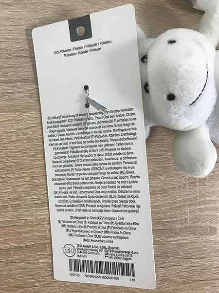 Foto do aviso oficial: Tedi Chaveiro com um brinquedo macio — risco: Engasgamento