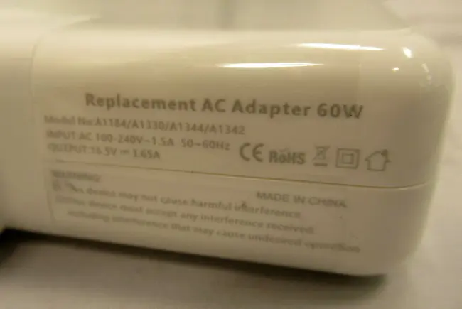 Photo de l’avis officiel: Replacement AC Adapter 60W Adaptateur de puissance — risque: Choc électrique