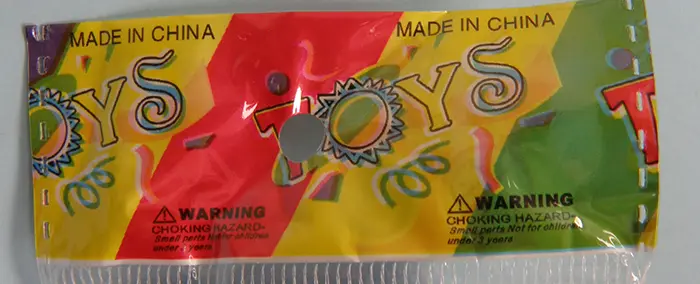Foto uit de officiële melding: Toys Plastic pop — risico: Chemische risico's (A12/01392/20)