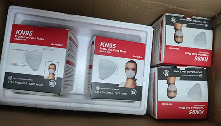 Photo de l’avis officiel: KN95 Protective Face Mask Masque filtre à particules — risque: Risque sanitaire/autre