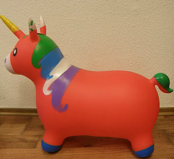 Photo de l’avis officiel: Rebondissant licorne — risque: Risque chimique