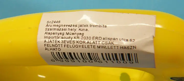 Foto aus der offiziellen Meldung: játék trombita Spielzeugtrompete — Risiko: Ersticken