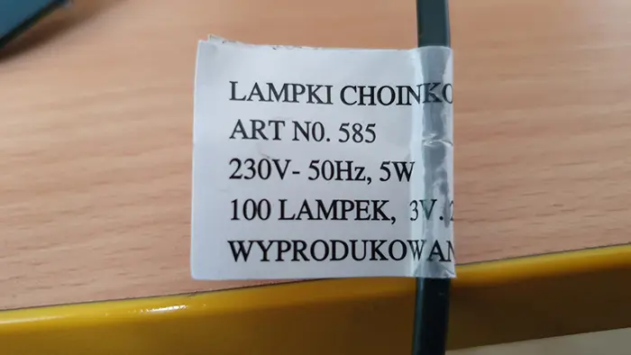 Photo de l’avis officiel: lampki ozdobne LED Chaîne d’éclairage — risque: Choc électrique