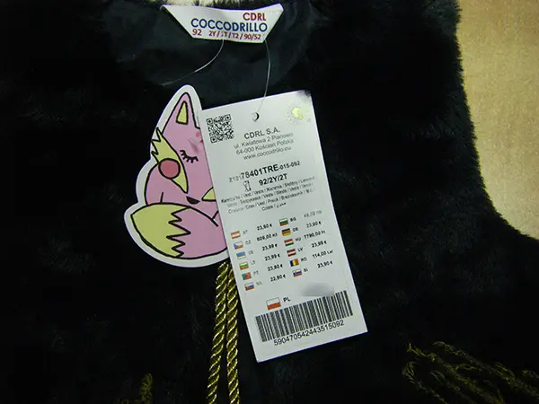 Photo from the official notice: COCCODRILLO Vest children's vest — strangulation risk