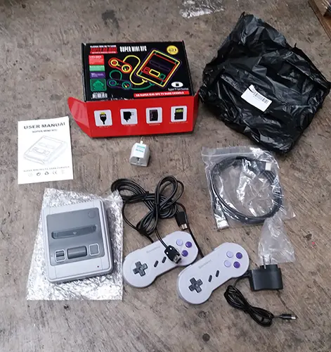 Foto uit de officiële melding: HD Super Mini SFC TV Game Console - HD-B105 Adaptor Spelcomputer — risico: Elektrische schok