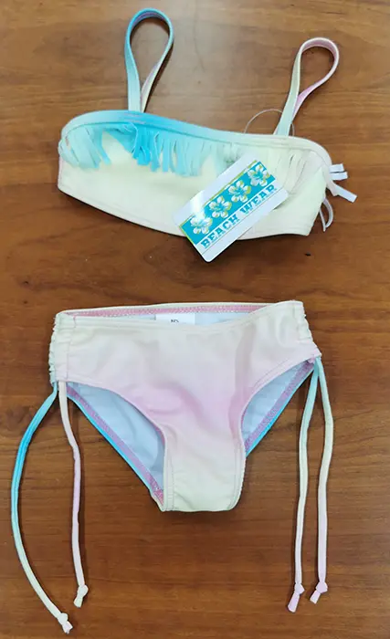 Foto do aviso oficial: Beach Wear Beach Wear Biquíni de criança — risco: Ferimentos