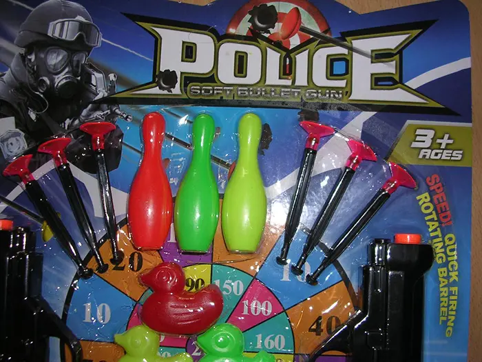 Photo de l’avis officiel: Police soft bullet gun Jeu de police de jouet — risque: Risque chimique & Étouffement (A12/01897/20)
