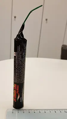 Foto dell’avviso ufficiale: Di Blasio Elio Fireworks Cobra 3BP 4 Fuochi d'artificio — rischio: Ustioni & Lesioni uditive
