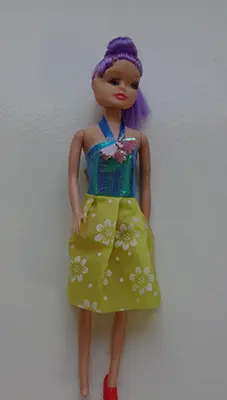 Foto do aviso oficial: Guangda Mermaid Boneca de plástico — risco: Químico (A12/01884/20)
