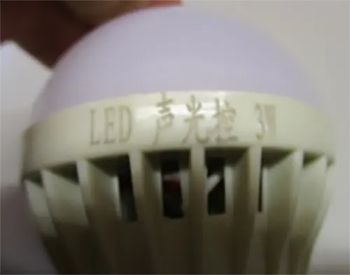 Photo de l’avis officiel: E27 LED Globe Bulb Light Lamp Radar Sensor Ambient PIR Motion 3/5/7/9W Lampe à ampoule LED — risque: Choc électrique