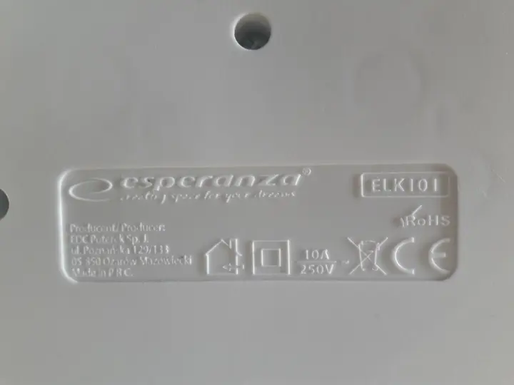 Photo de l’avis officiel: Esperanza Rainbow 5 Pro Plomb d’extension — risque: Choc électrique & Incendie