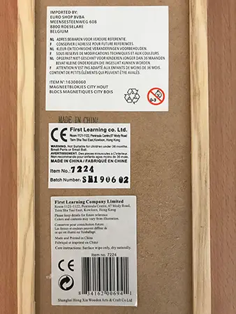 Foto aus der offiziellen Meldung: Wooden magnetic pieces Holzspielzeug — Risiko: Ersticken