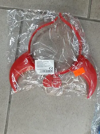 Photo de l’avis officiel: Rohy na svitri Bandeau en plastique — risque: Risque chimique & Étouffement