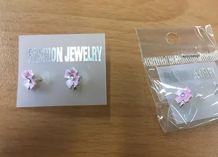 Photo de l’avis officiel: Fashion Jewelry Boucles d’oreilles — risque: Risque chimique (A12/00211/21)