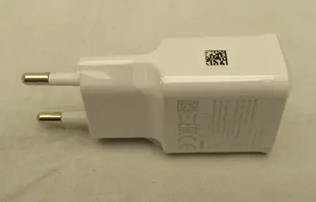 Foto aus der offiziellen Meldung: Adaptive Fast Charging Wall Charger Power Adapter for Samsung Phone EU Plug A#S USB-Ladegerät — Risiko: Elektrischer Schlag & Feuer