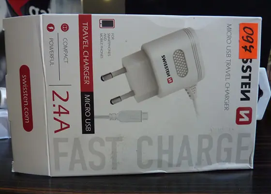 Foto do aviso oficial: SWISSTEN TRAVEL CHARGER Carregador USB — risco: Choque elétrico