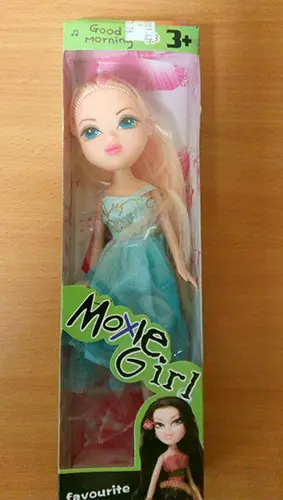 Foto do aviso oficial: Moxie Girl Boneca de plástico — risco: Químico (A12/00352/21)
