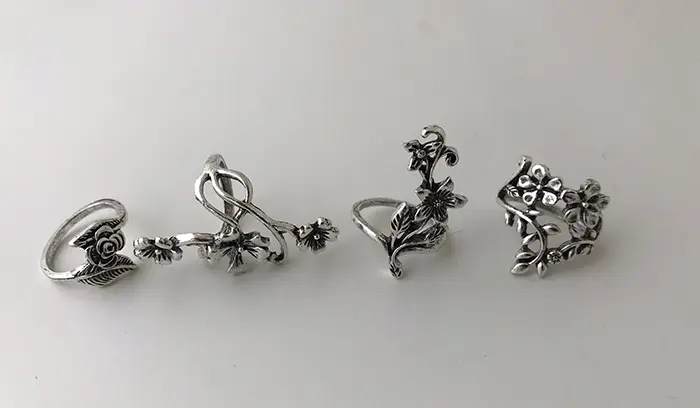 Photo from the official notice: Vintage 4 st Ring Set Bohemian Flower Silver Ringar Punk Knuckle Ring Set Kvinnor rings set — chemical risk