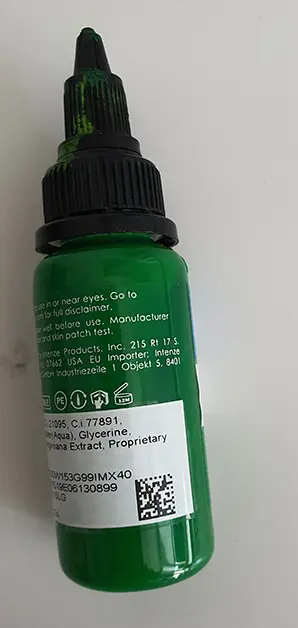 Photo de l’avis officiel: Intenze LIGHT GREEN Pigment de tatouage — risque: Risque chimique
